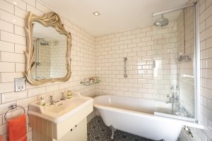 The Snug bathroom, Lymington